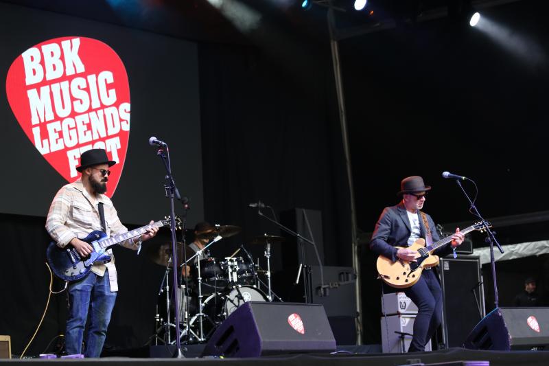 8.000 personas llegarán el centro de La Ola en Sondika para ver a artistas como Suzanne Vega, The Beach Boys y Ben Harper, entre otros