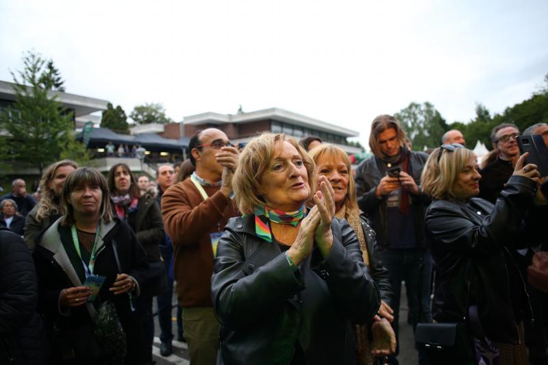 8.000 personas llegarán el centro de La Ola en Sondika para ver a artistas como Suzanne Vega, The Beach Boys y Ben Harper, entre otros