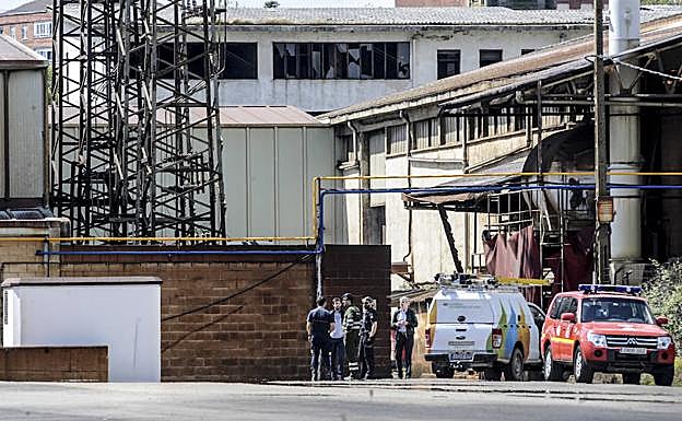 Muere electrocutado en una torre eléctrica en el polígono de Betoño