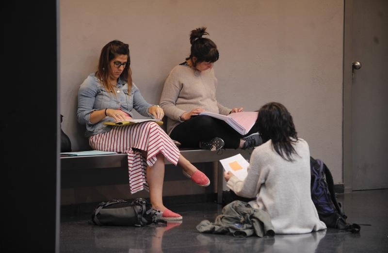 6.416 aspirantes optan a una plaza de maestro, 95 para plazas de profesor de conservatorio y 56 para escuelas oficiales de idiomas