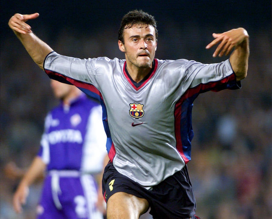 Luis Enrique, ya como blaugrana, celebra un gol en la Champions.