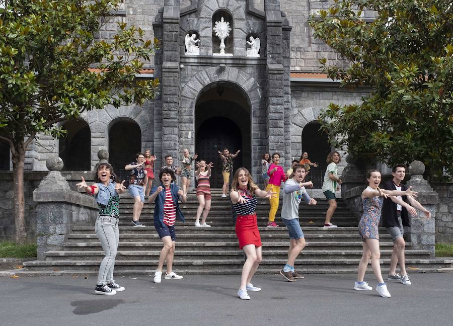 Bideoklip berriaren momentu bat.