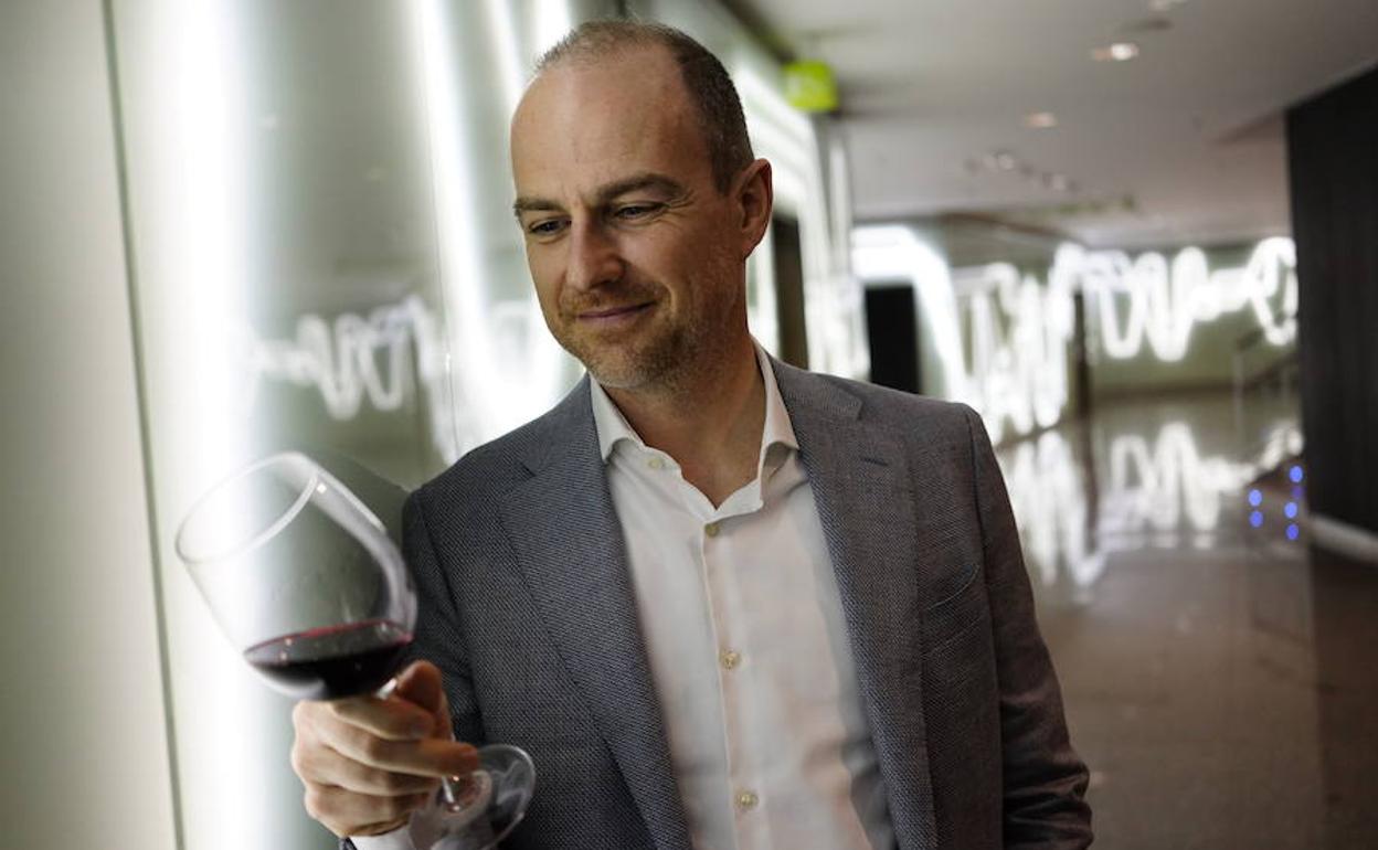 Andreas Kubach: «Hacemos mal los vinos de gama media, les falta personalidad»