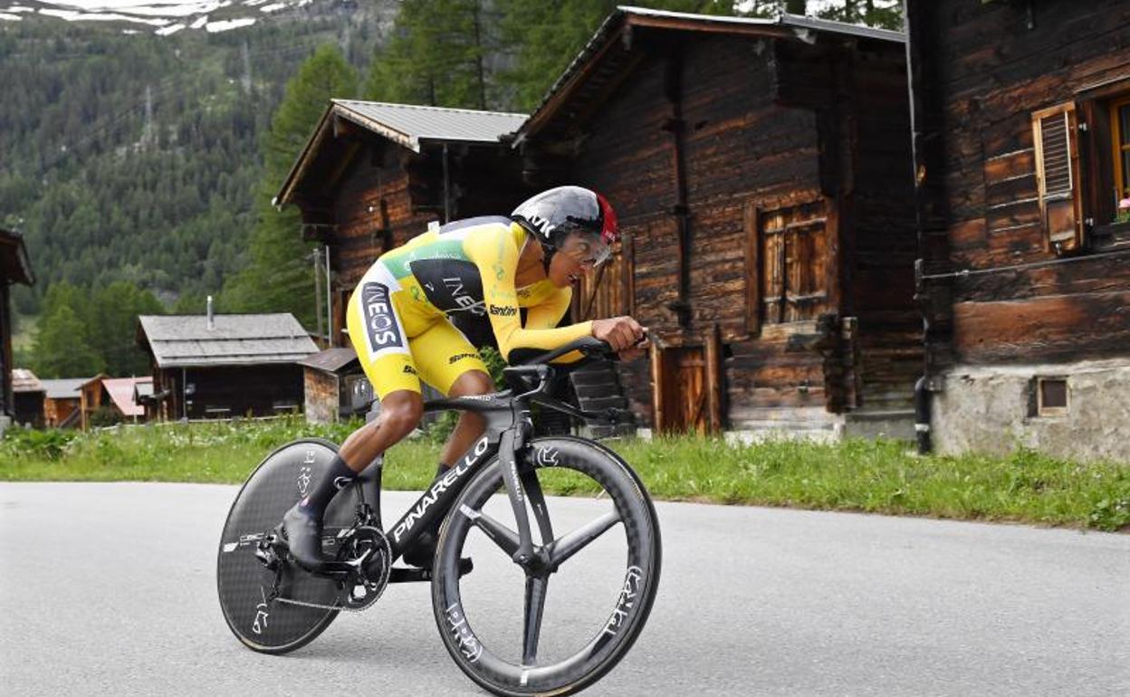 Egan Bernal, durante la octava etapa de la Vuelta a Suiza. 