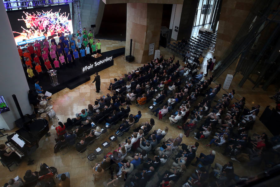 Reprsentantes de doce países asiten a la gala de estos galardones por el cambio social que se celebró en el Museo Guggenheim