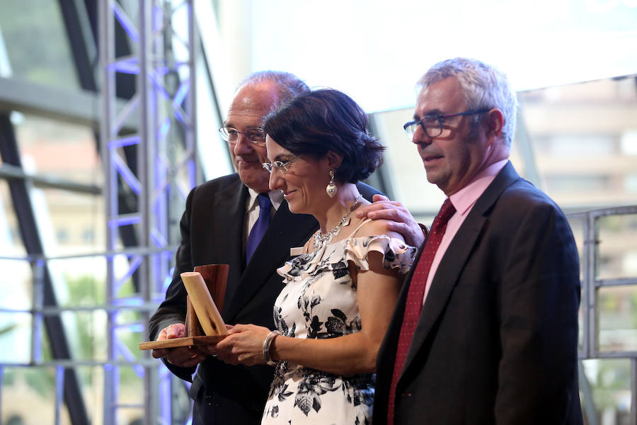 Reprsentantes de doce países asiten a la gala de estos galardones por el cambio social que se celebró en el Museo Guggenheim