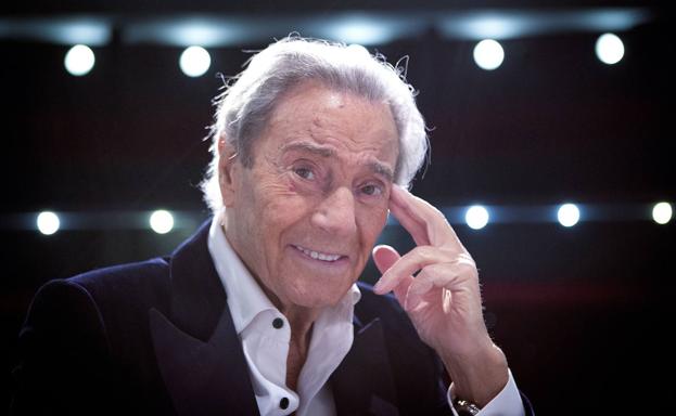 Muere Arturo Fernández, el eterno galán del teatro español, a los 90 años