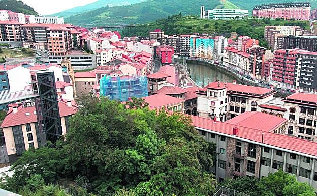 Parcela en la que se construirá el nuevo instituto del Casco Viejo