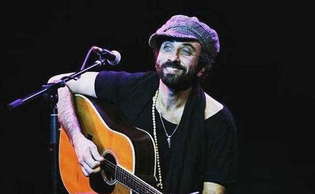 Lucas Masciano en uno de sus conciertos