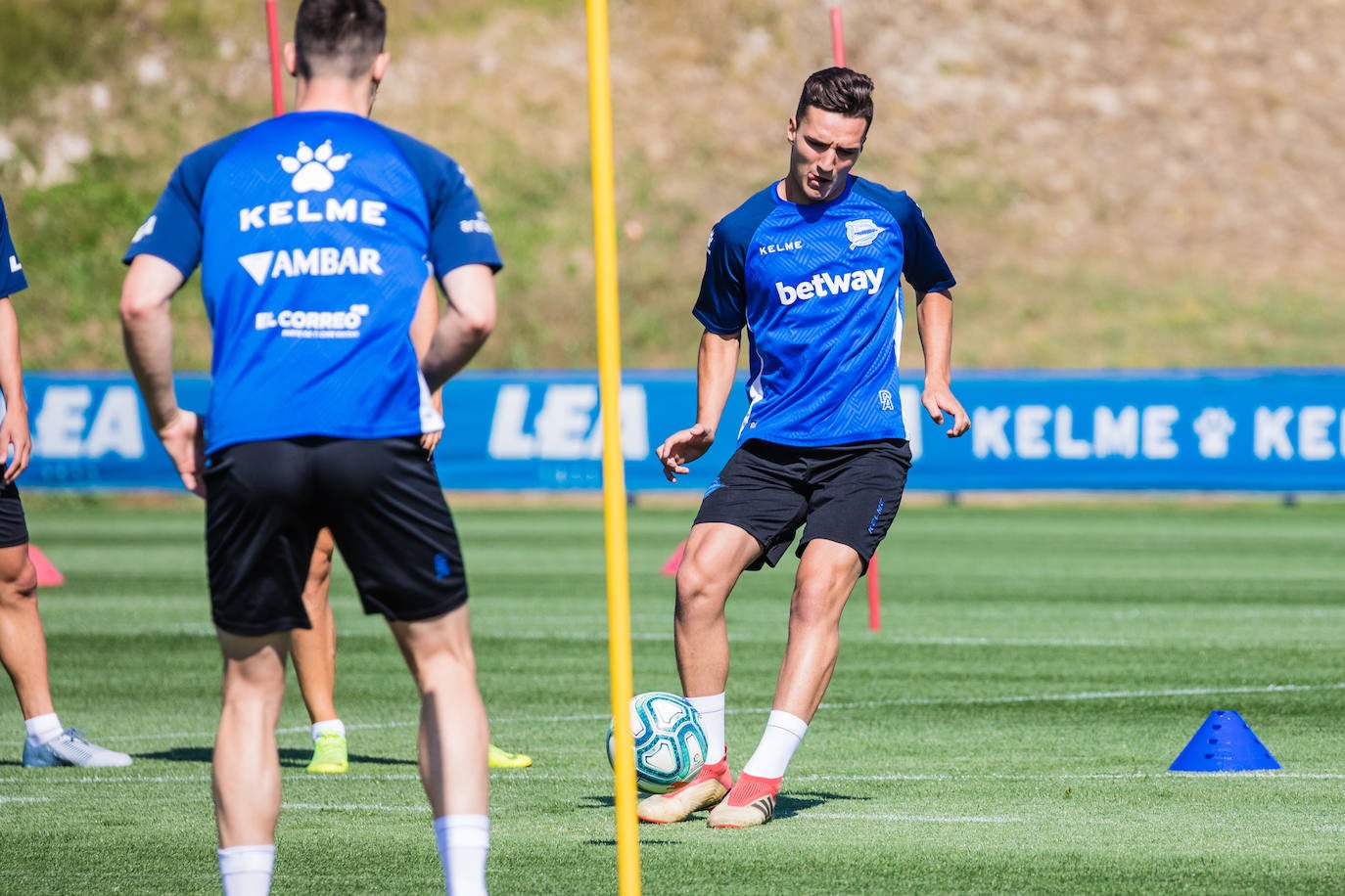 Fotos: Así ha sido el primer entrenamiento del Alavés