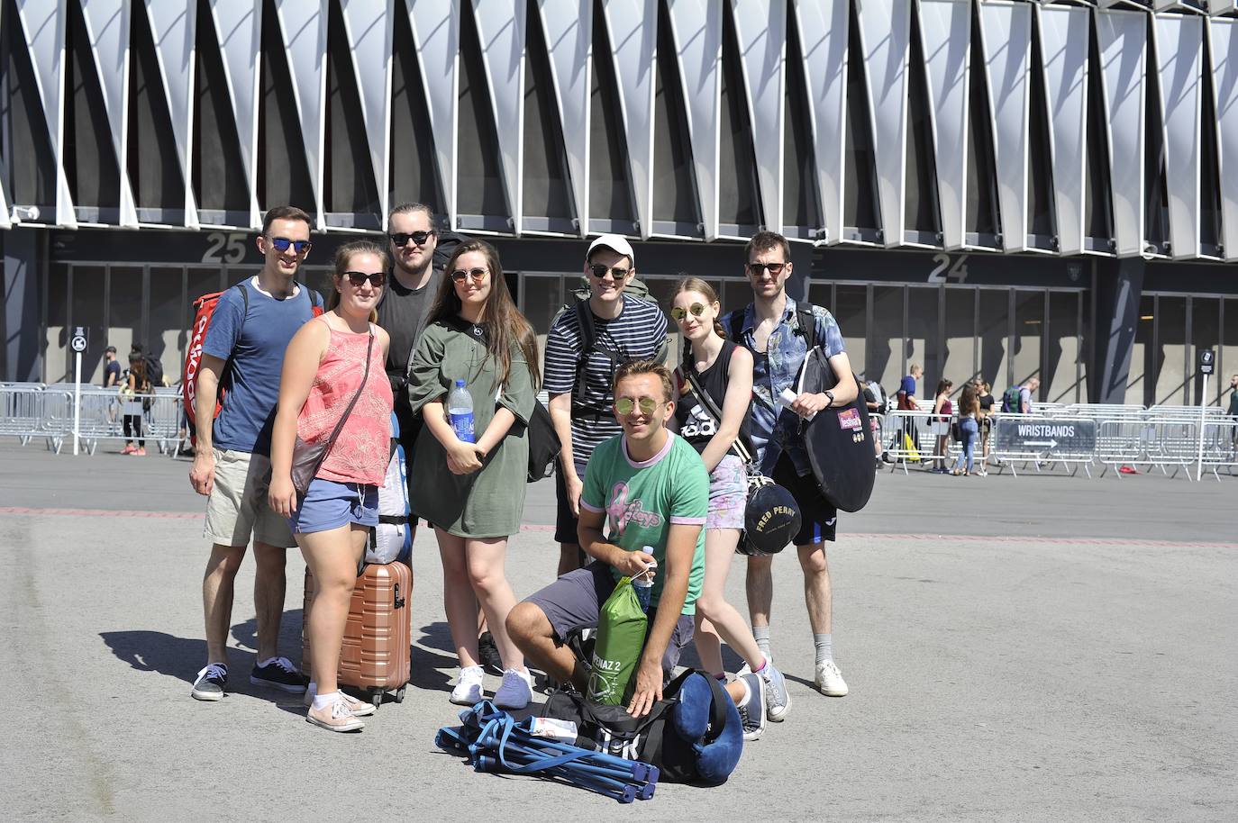 Fotos: Llegan a Bilbao los primeros festivaleros del BBK Live 2019