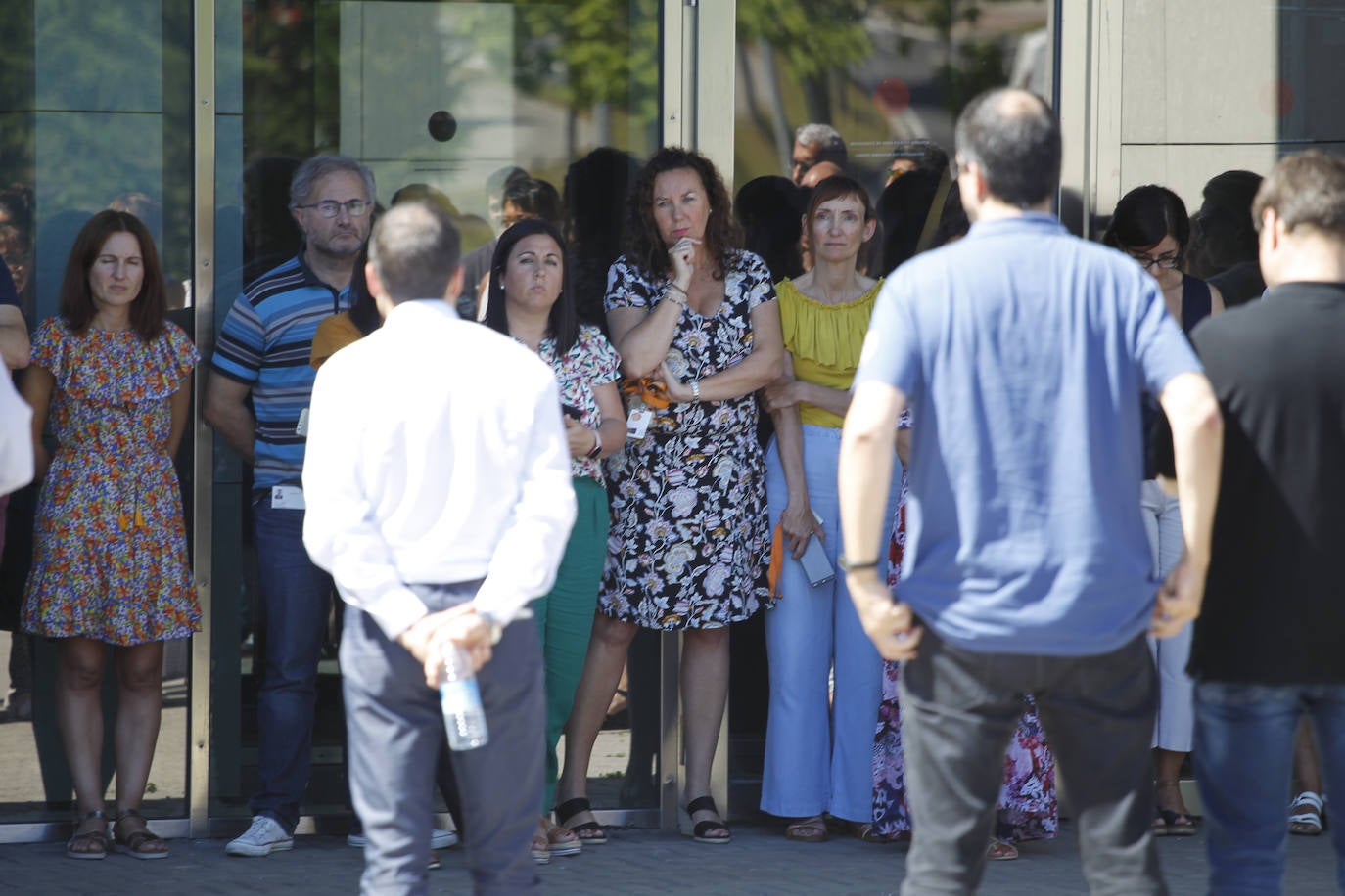 Fotos: La concentración de los trabajadores de Euskaltel, en imágenes