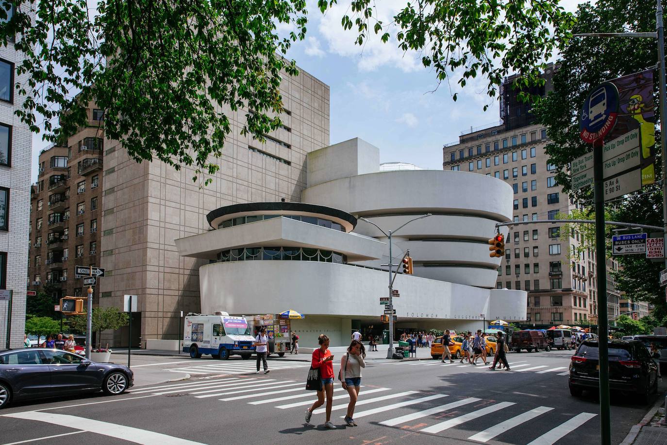 Obras de Frank Lloyd Wright. El museo Guggenheim de Nueva York y otros siete edificios del afamado arquitecto estadounidense son parte de las nuevas maravillas de la Unesco. Estas ocho construcciones, casi todas concebidas y construidas durante la primera mitad del siglo XX, son símbolo de la "arquitectura orgánica", de la que Lloyd es precursor.