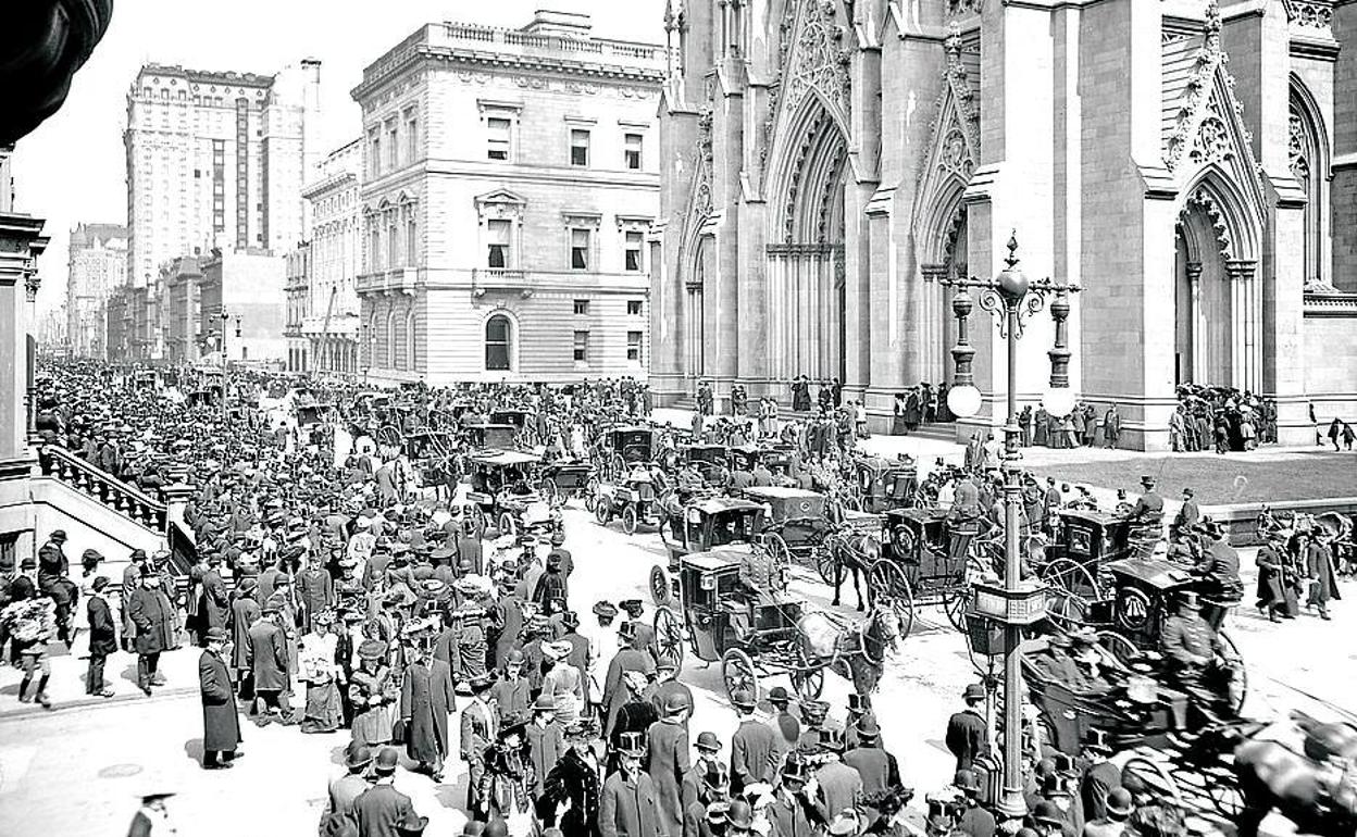 Quinta Avenidaen la zona de San Patricio.Imagen de finales del XIX.