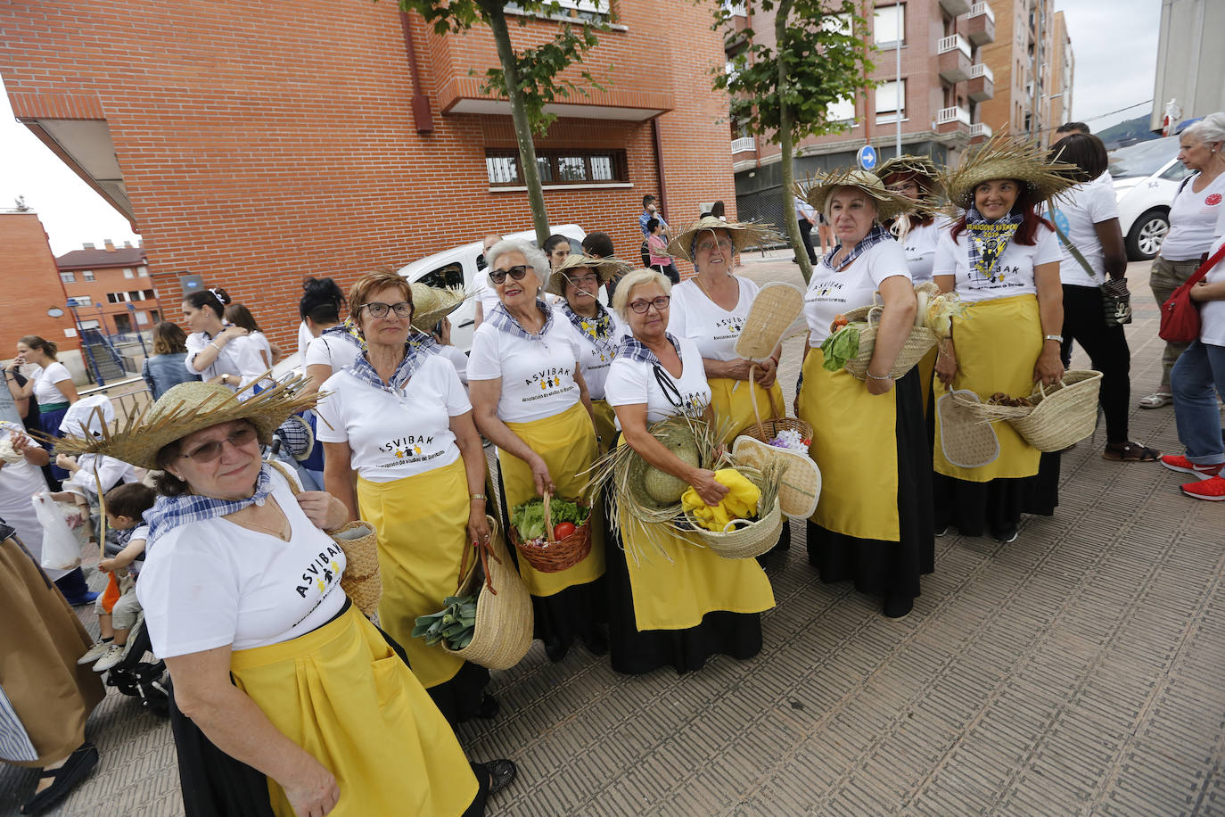 La localidad fabril, inmersa en los 'cármenes'