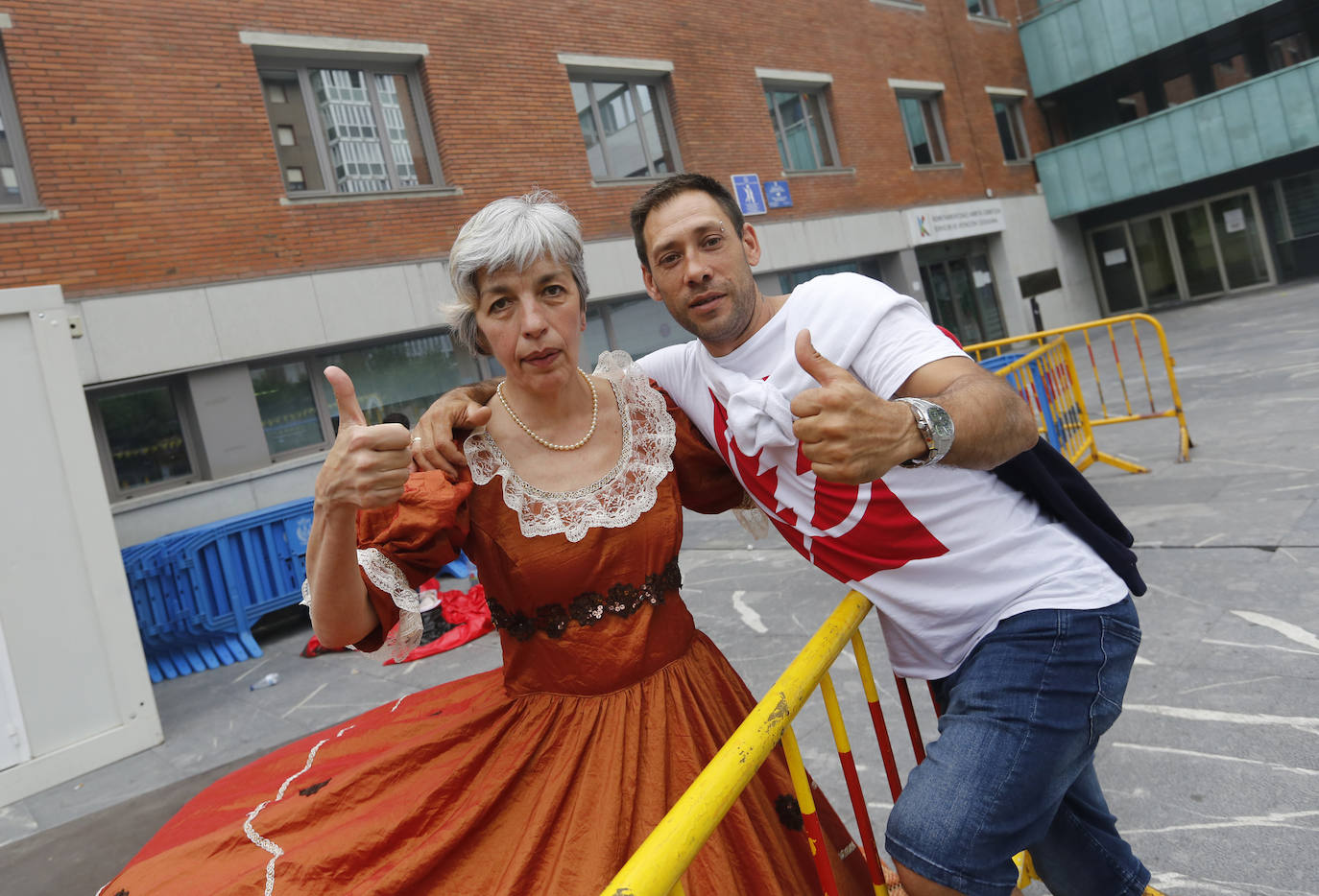 La localidad fabril, inmersa en los 'cármenes'