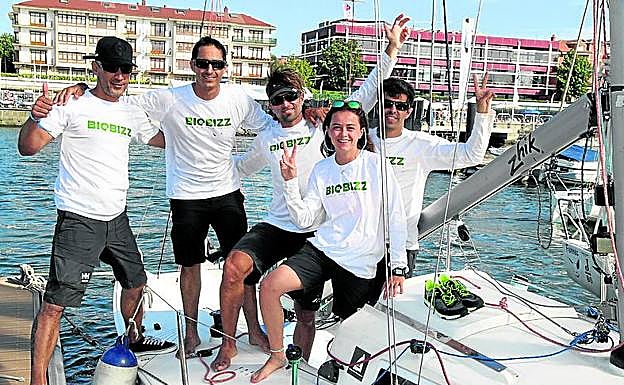 De izquierda a derecha, Juanma Barrionuevo, José Azqueta, Jorge Blas, María Sánchez y Jon Ortega.