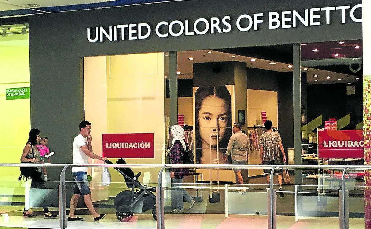 United Colors of Benetton es una de las firmas que se despide de El Boulevard.