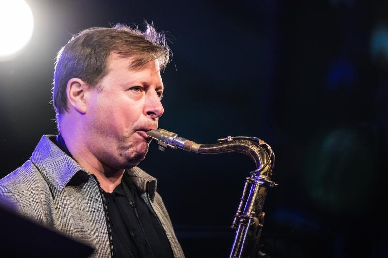 La actuación en imágenes de Danilo Pérez, Chris Potter, Avishai Cohen, Larry Grenadier y Johnathan Blake