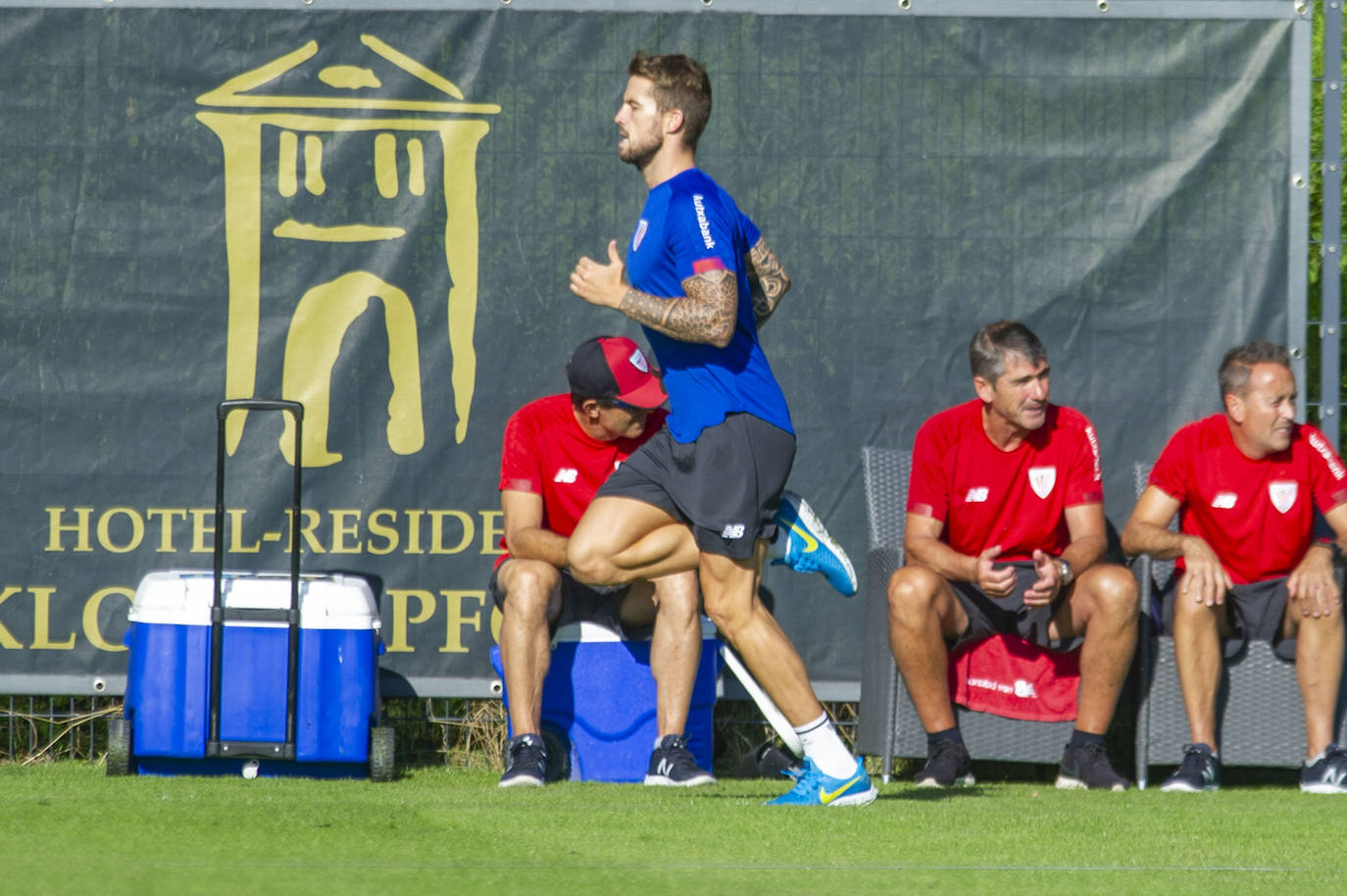 El Athletic entrena en Marienfeld.