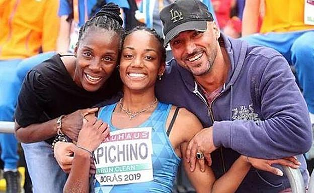 Imagen principal - Larissa Iapichino emula a su madre 32 años después