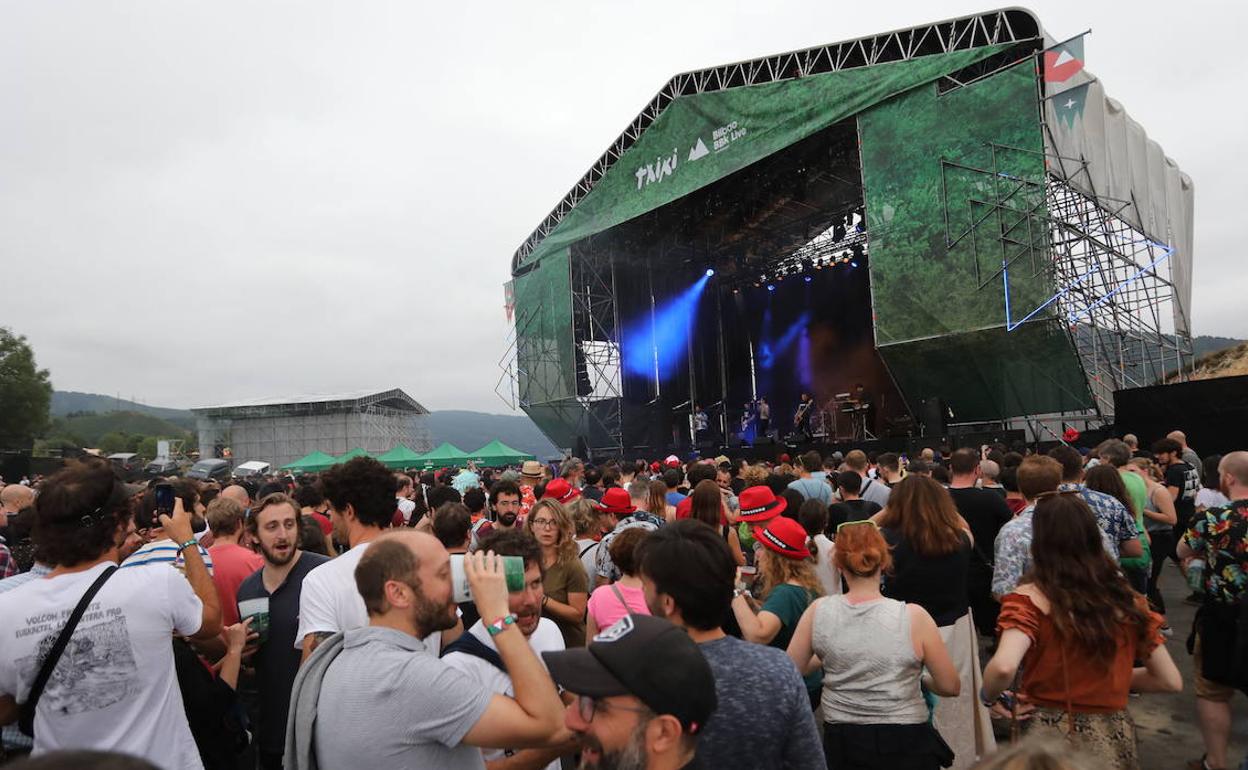 El ayuntamiento de bilbao actuará «con contundencia si se ha dado contratación no adecuada» en el bbk live | el correo