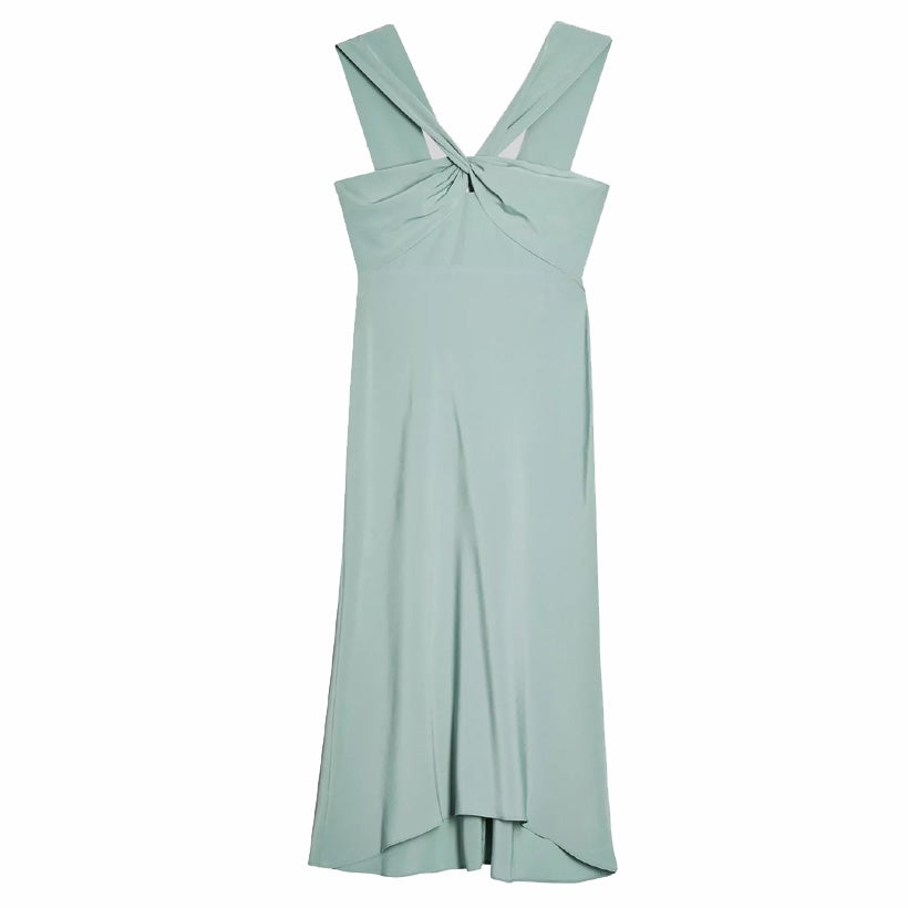 Vestido satinado con escote ‘halter’, de Topshop (precio original: 68 euros; precio rebajado: 26 euros).