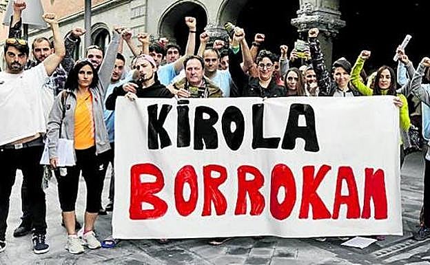 Bilbao estudia compensar a los afectados por la huelga en los polideportivos