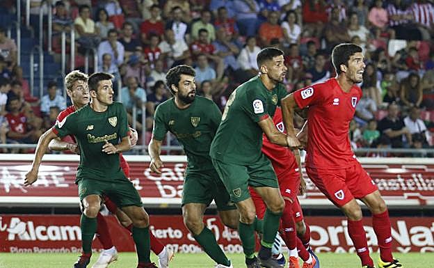 Vivian evita la primera derrota del Athletic