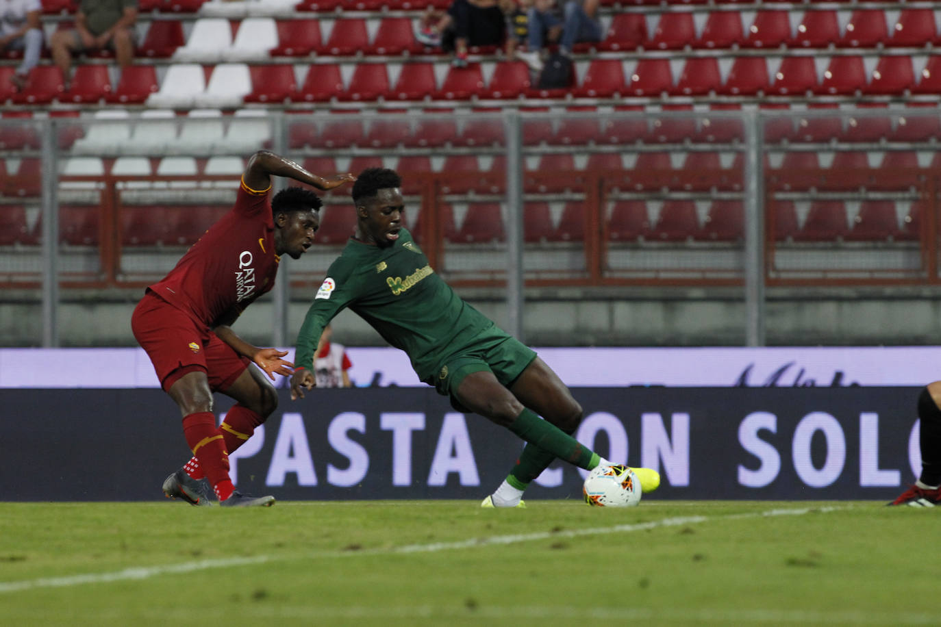 Fotos: El partido Athletic-Roma, en imágenes