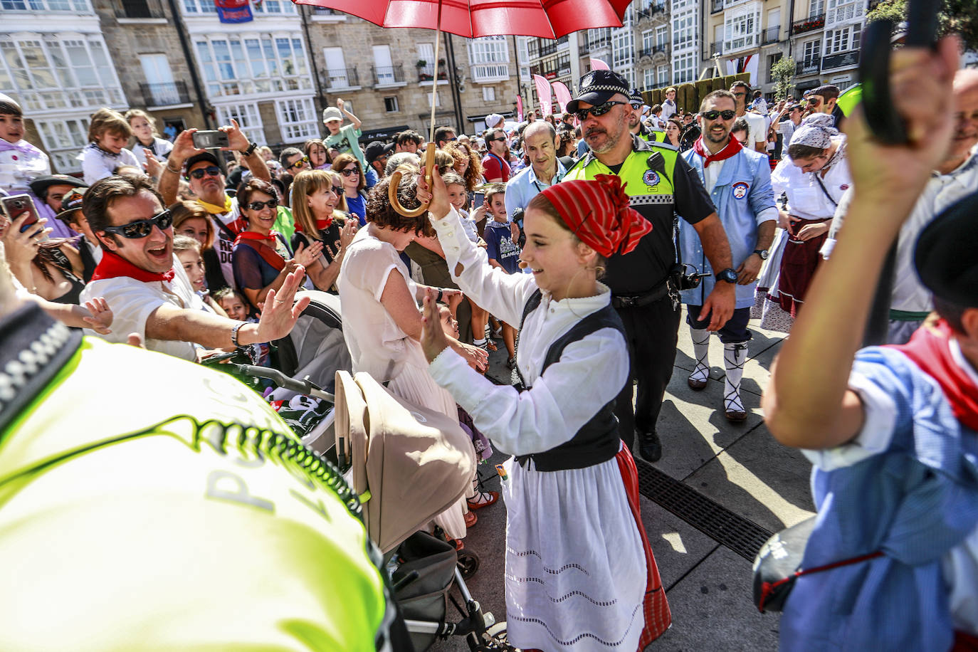 Fotos: Búscate en la baja de Edurne y Celedón txiki de La Blanca 2019