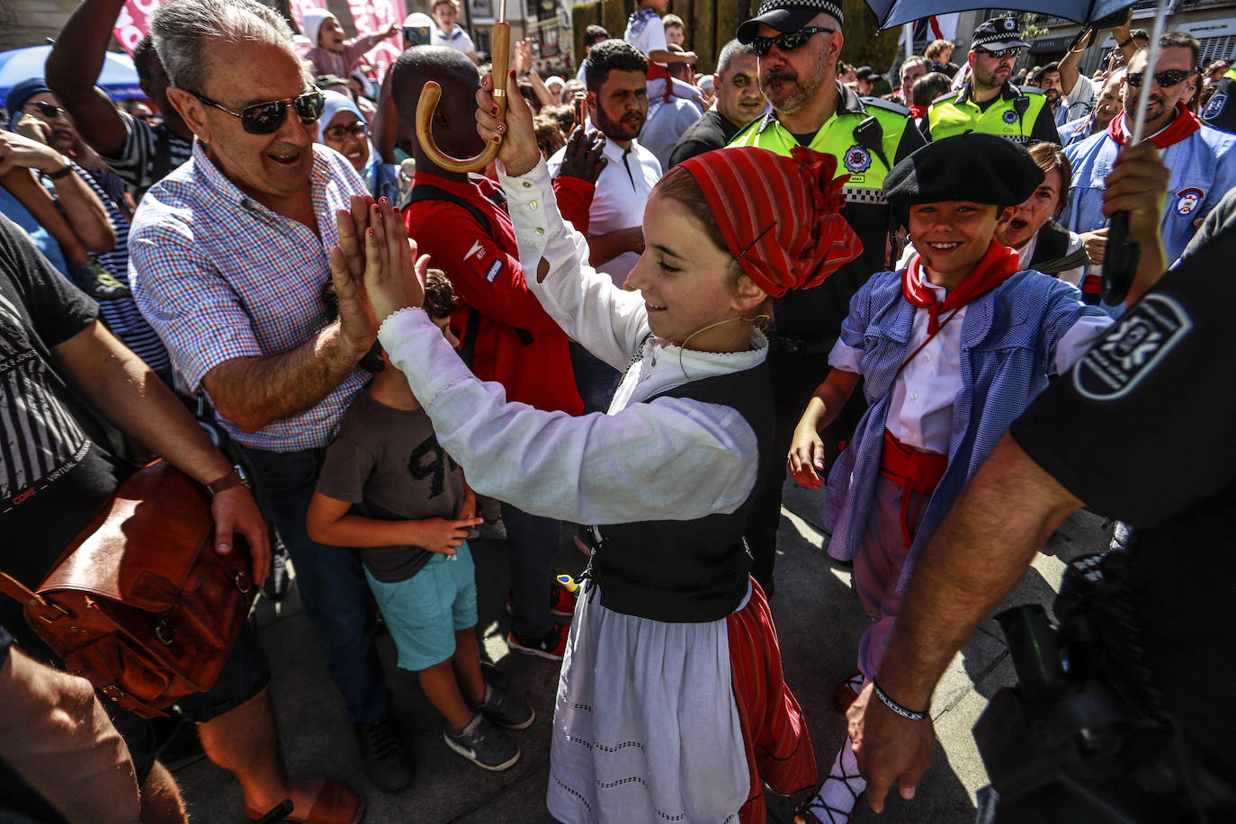 Fotos: Búscate en la baja de Edurne y Celedón txiki de La Blanca 2019