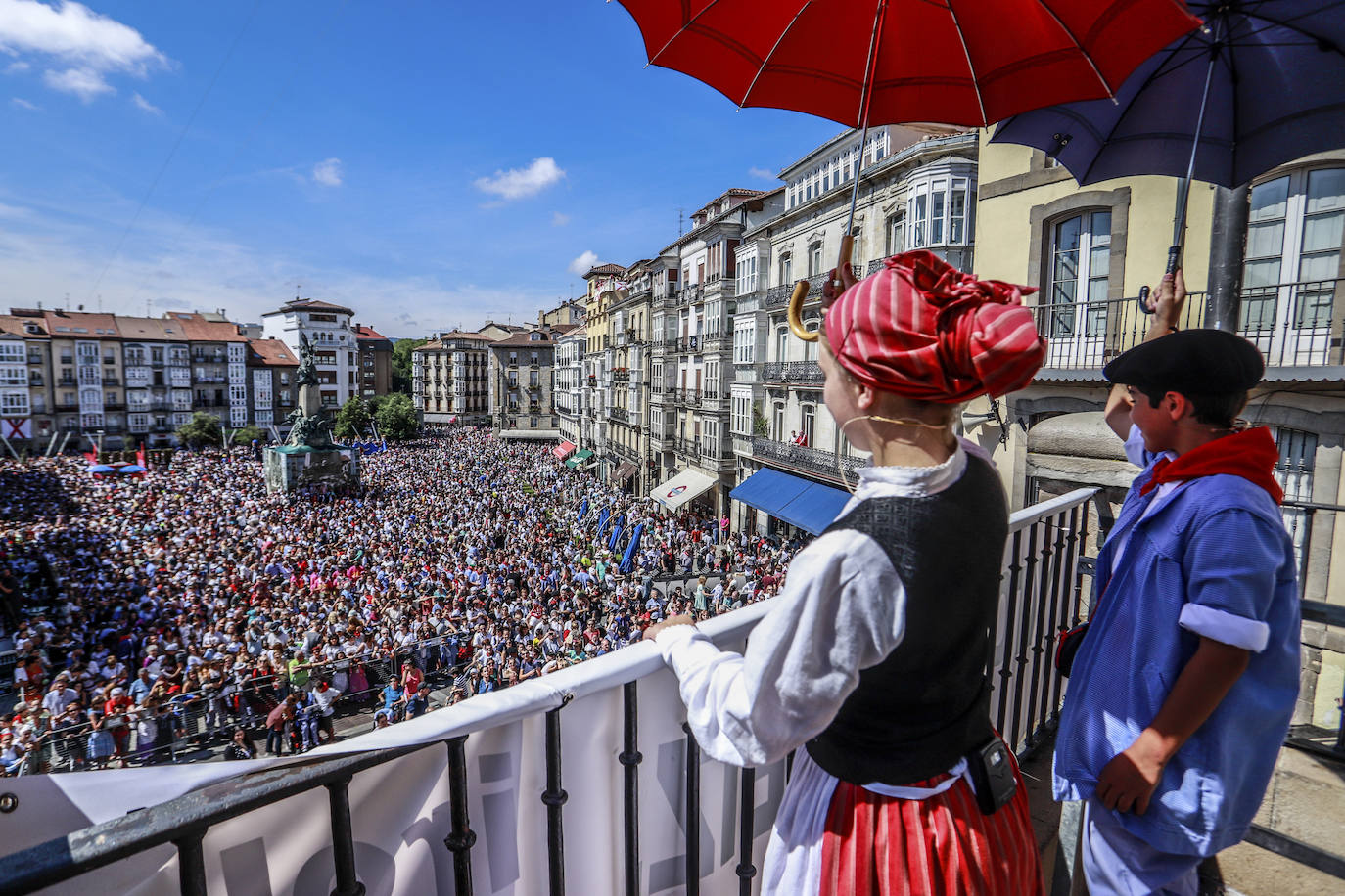 Fotos: Búscate en la baja de Edurne y Celedón txiki de La Blanca 2019