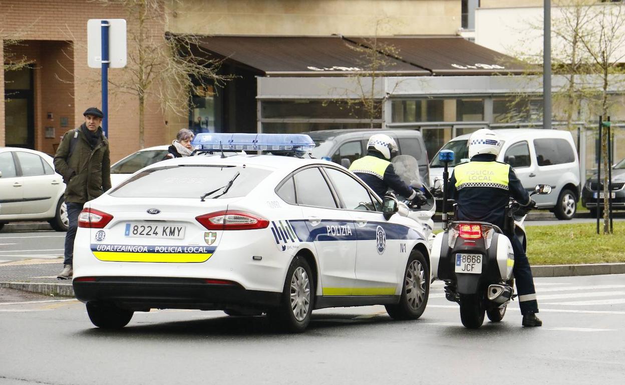 Agentes de la Policía Local de Vitoria. 