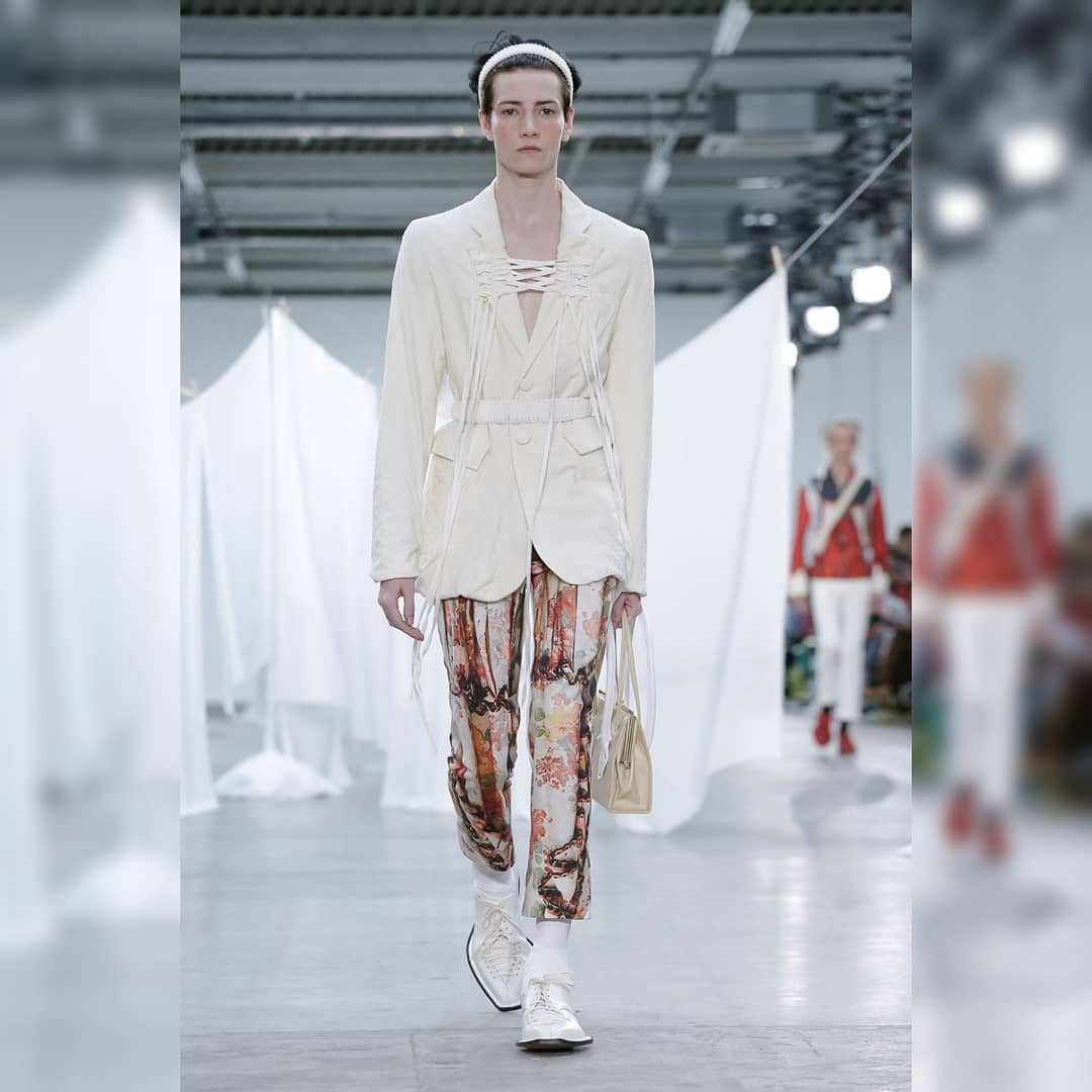 Krow Kian nació chica y quiere ayudar a gente que no encaja en sus cuerpos