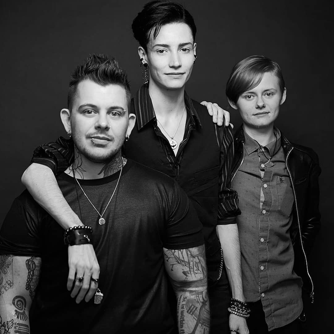 Krow Kian nació chica y quiere ayudar a gente que no encaja en sus cuerpos