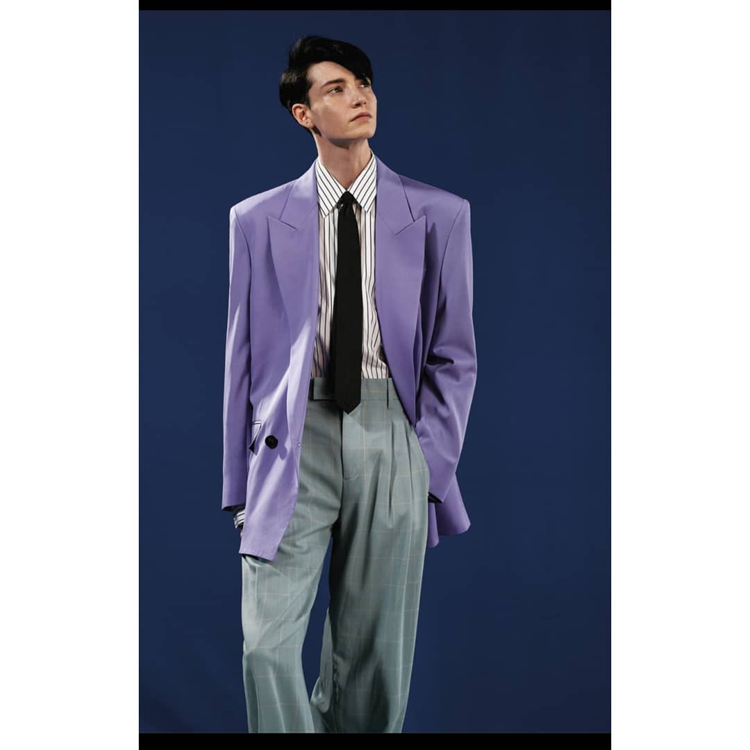 Krow Kian nació chica y quiere ayudar a gente que no encaja en sus cuerpos