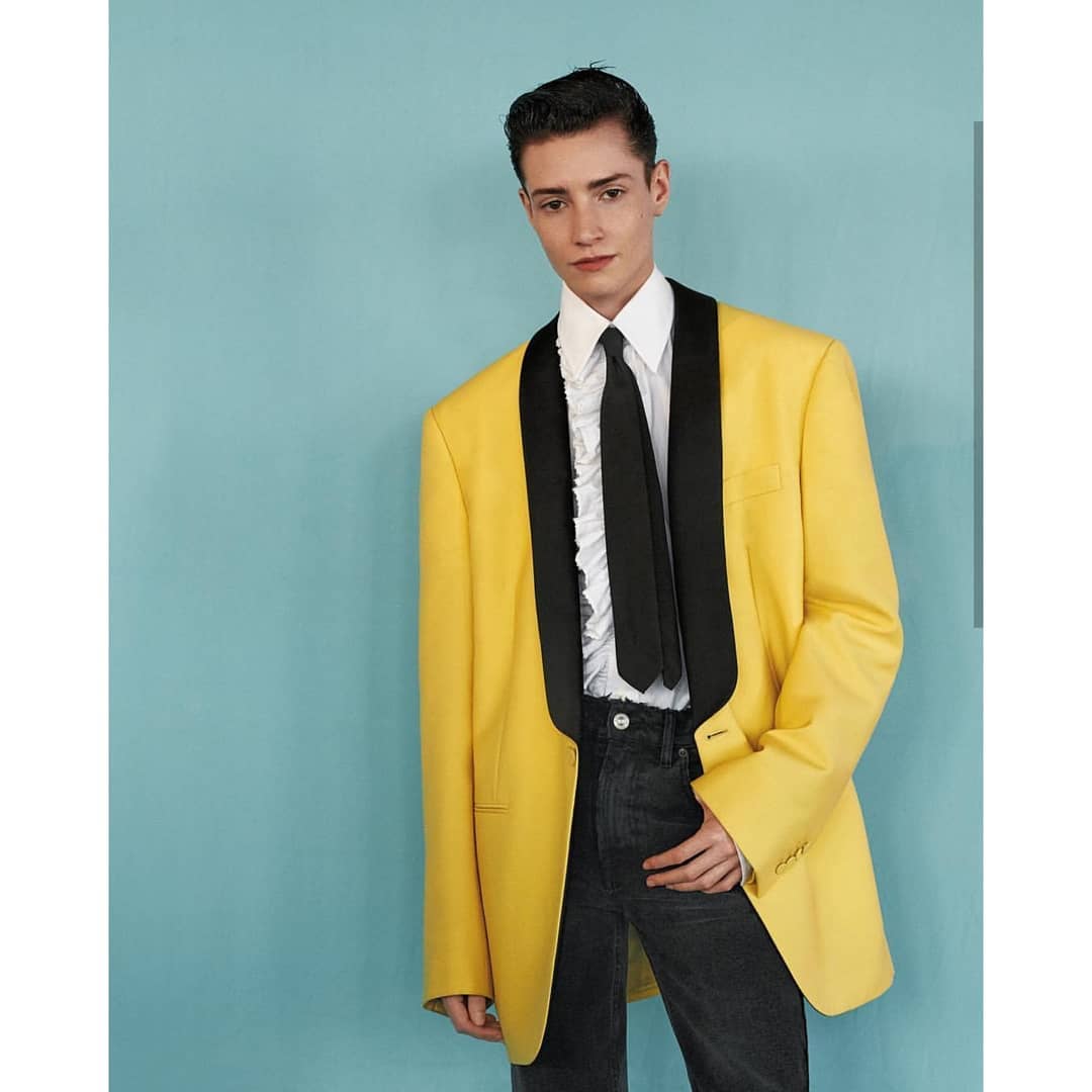 Krow Kian nació chica y quiere ayudar a gente que no encaja en sus cuerpos