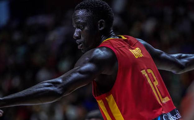 Ilimane Diop, durante el partido contra Congo.