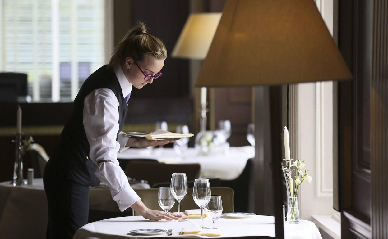 El equipo de sala es una pieza clave en todo restaurante.