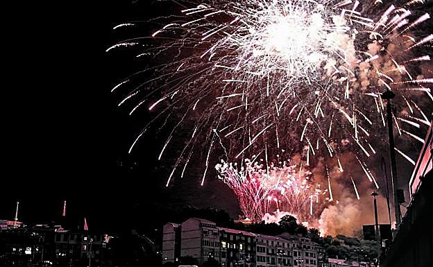 Los valencianos siguen el ritmo a toda marcha