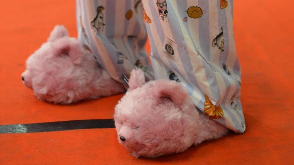 La firma georgiana de lujo Vetements vuelve a sorprender con su última extravagancia