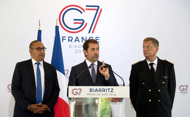 Conferencia en Biarritz durante el G-7