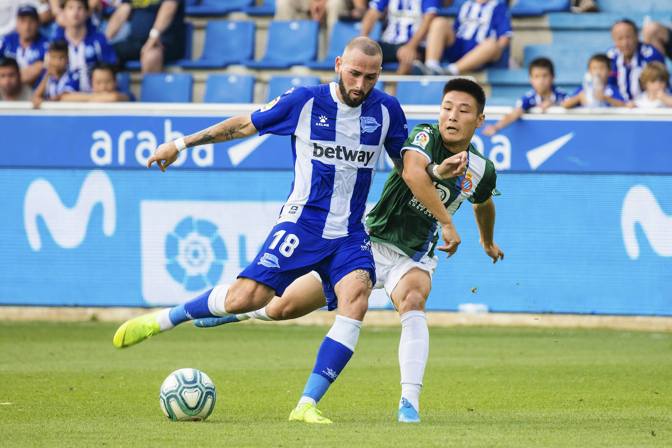 Las mejores fotos del encuentro de la segunda jornada de LaLiga disputado en el estadio de Mendizorroza