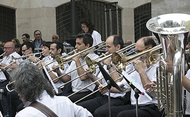 La Banda Municipal de Música, en una actuación en la calle. 