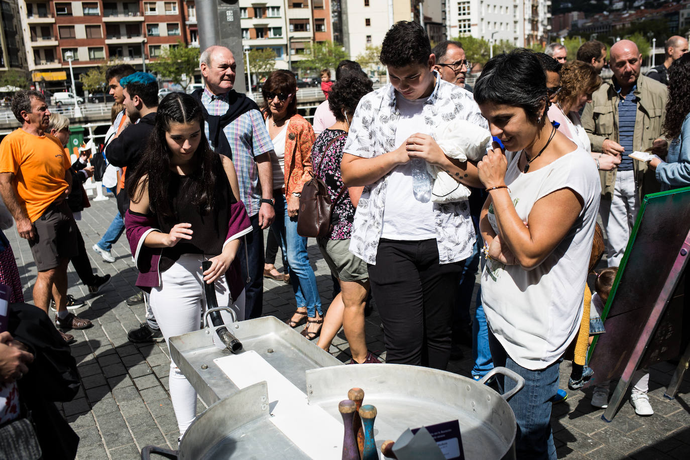 Fotos: Las imágenes de la fiesta de Fekoor en el Arenal de Bilbao