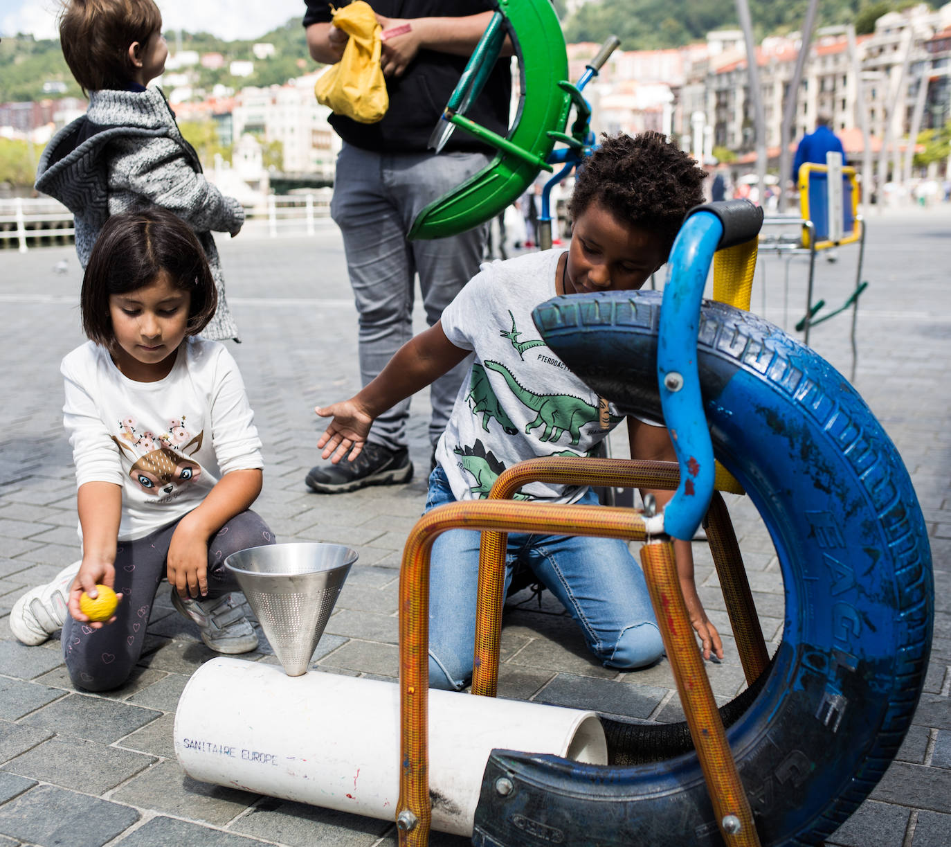 Fotos: Las imágenes de la fiesta de Fekoor en el Arenal de Bilbao