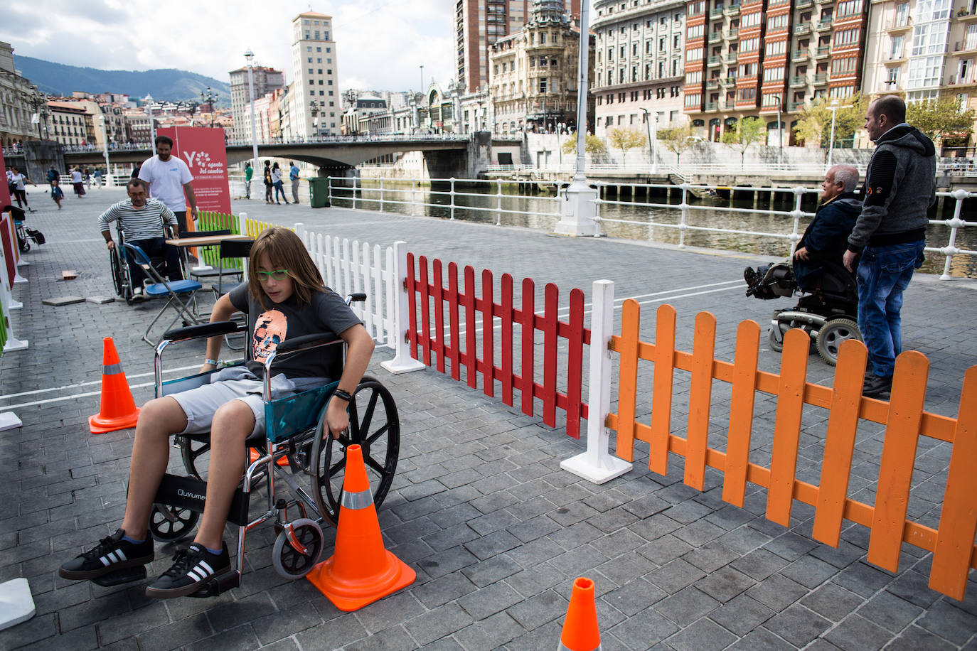 Fotos: Las imágenes de la fiesta de Fekoor en el Arenal de Bilbao