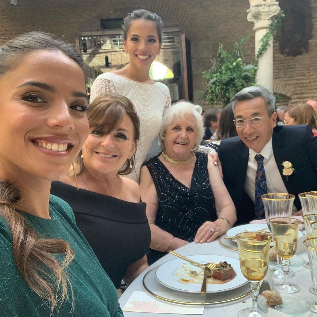 Las páginas de fans en redes sociales han desvelado algunos de los secretos mejor guardados de esta boda, celebrada en la más estricta intimidad