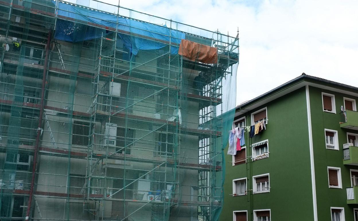 Trabajos de rehabilitación en una vivienda.